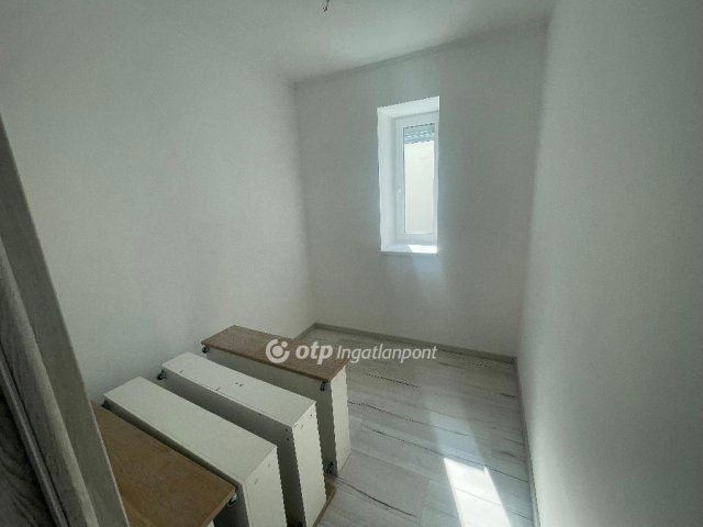 Eladó családi ház, Egerszalókon 108 M Ft, 6+5 szobás