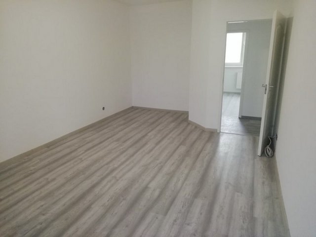 Kiadó téglalakás, albérlet, XIV. kerületben, Horvát Boldizsár utcában