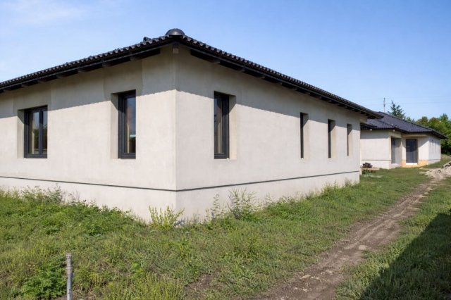 Eladó családi ház, Pákozdon 149.9 M Ft, 4 szobás