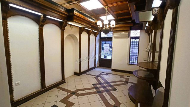 Eladó családi ház, Győrött 198 M Ft, 6 szobás