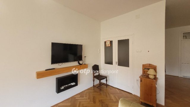 Eladó családi ház, Jászberényben 108 M Ft, 2 szobás