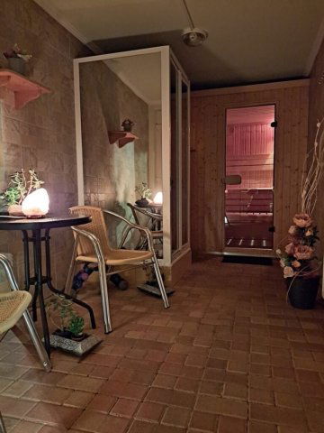 Eladó hotel, Gyulán 149 M Ft, 6+1 szobás / költözzbe.hu