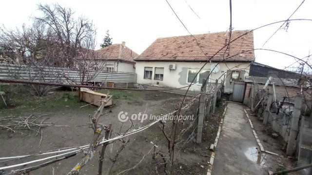 Eladó családi ház, Kalocsán 23.5 M Ft, 2+1 szobás