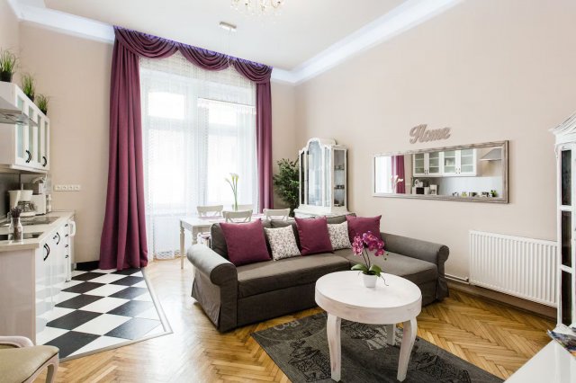 Kiadó téglalakás, albérlet, Budapesten, VI. kerületben