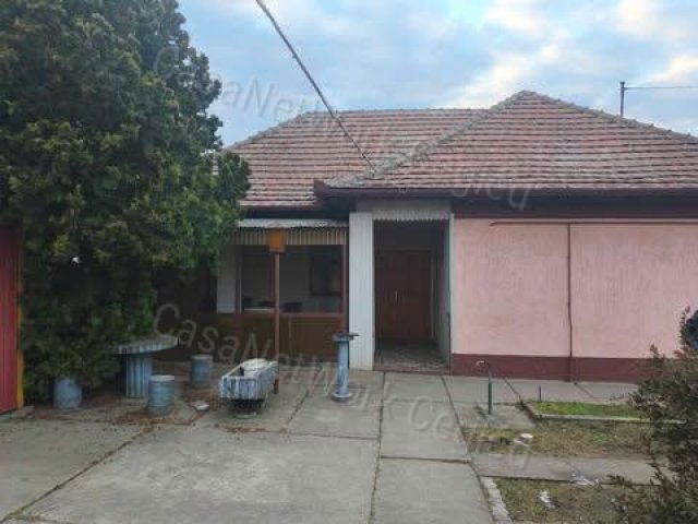 Eladó családi ház, Tápiószelén 25.9 M Ft, 2 szobás