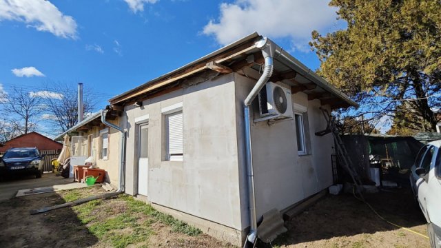 Eladó családi ház, Pilisen 23 M Ft, 3 szobás