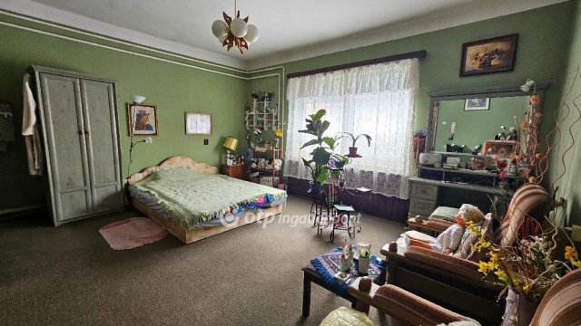 Eladó családi ház, Egerben 55 M Ft, 3 szobás