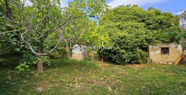 Eladó családi ház, Véménden 13.99 M Ft, 2 szobás