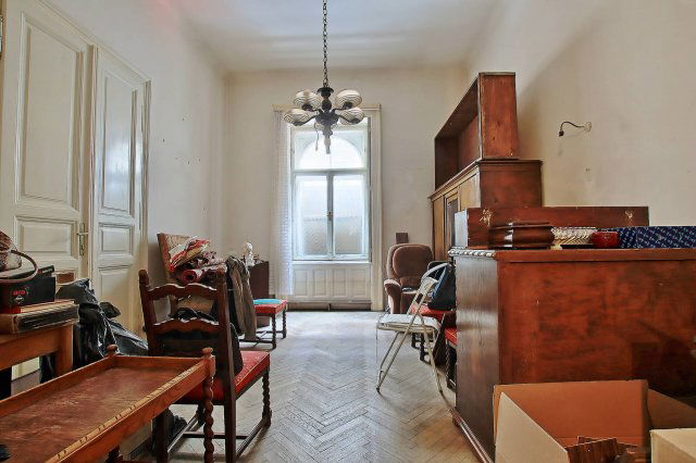 Eladó téglalakás, Budapesten, VI. kerületben 75.9 M Ft, 2 szobás