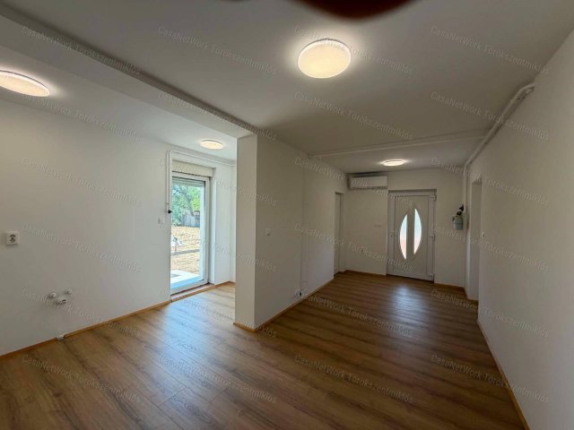 Eladó családi ház, Törökszentmiklóson 34.8 M Ft, 2 szobás