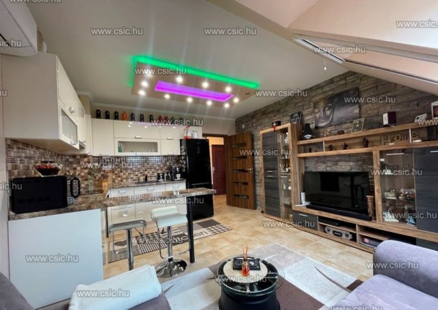 Eladó téglalakás, Fóton 69.99 M Ft, 2 szobás