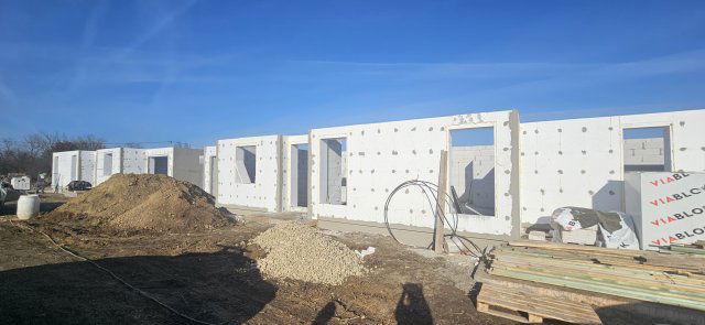 Eladó családi ház, Debrecenben 110 M Ft, 4 szobás