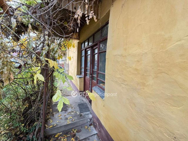 Eladó családi ház, Hajdúnánáson 24 M Ft, 2 szobás