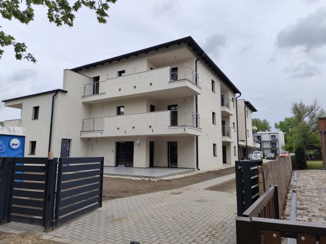 Eladó nyaraló, Zamárdiban 98 M Ft, 2 szobás