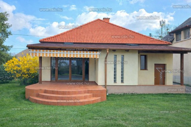 Eladó családi ház, Budapesten, XVIII. kerületben 106.9 M Ft