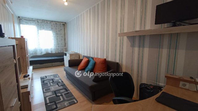 Eladó panellakás, Budapesten, VIII. kerületben 61.999 M Ft