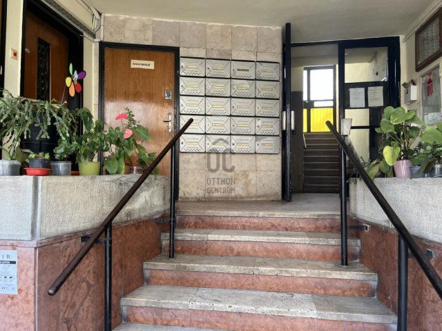 Eladó téglalakás, Budapesten, XI. kerületben 82.8 M Ft, 2 szobás