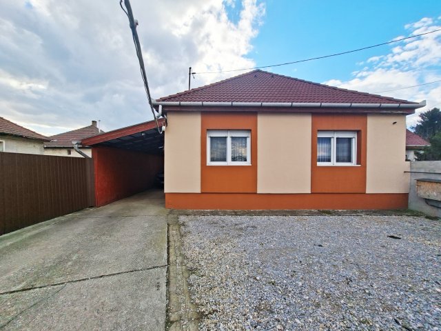 Eladó családi ház, Felsőzsolcán, Kossuth Lajos utcában 45 M Ft