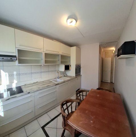 Eladó panellakás, Debrecenben 57.9 M Ft, 1+2 szobás