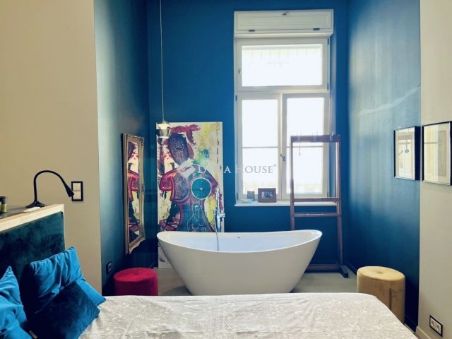 Eladó téglalakás, Budapesten, V. kerületben 659 M Ft, 7 szobás