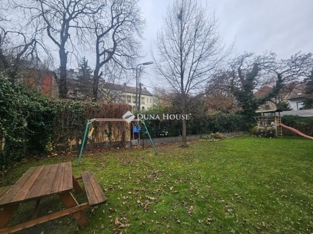 Eladó téglalakás, Budapesten, IV. kerületben 73.5 M Ft, 3 szobás