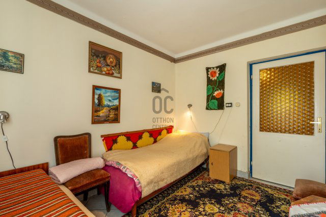 Eladó nyaraló, Ráckevén 34.9 M Ft, 4 szobás