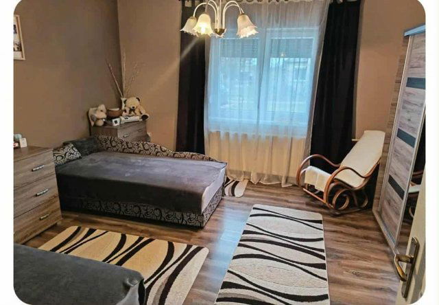 Eladó családi ház, Kaposváron 49.9 M Ft, 3 szobás