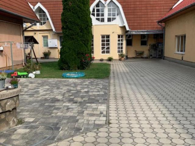 Eladó üzlethelyiség, Marcaliban 350 M Ft / költözzbe.hu