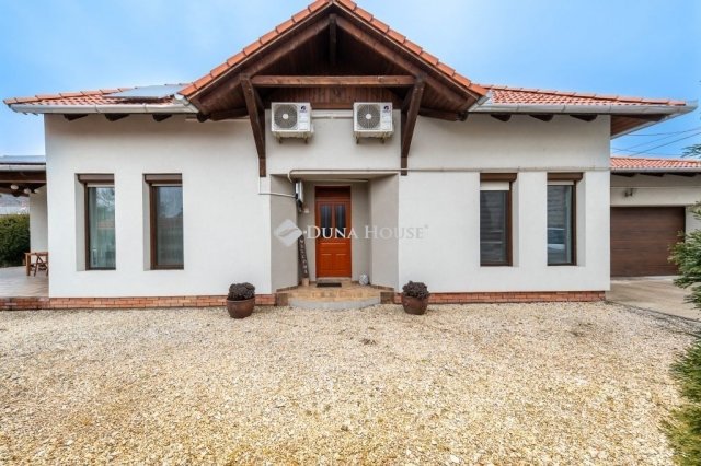 Eladó családi ház, Miskolcon 119 M Ft, 4 szobás