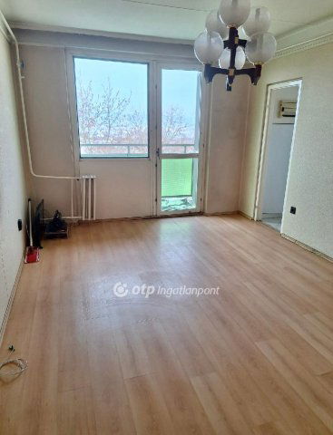 Eladó panellakás, Miskolcon 20 M Ft, 1 szobás