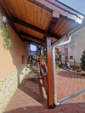 Eladó családi ház, Dabason 110 M Ft, 3 szobás