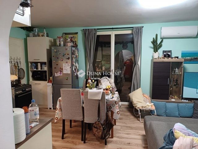 Eladó családi ház, Érden 45 M Ft, 4 szobás