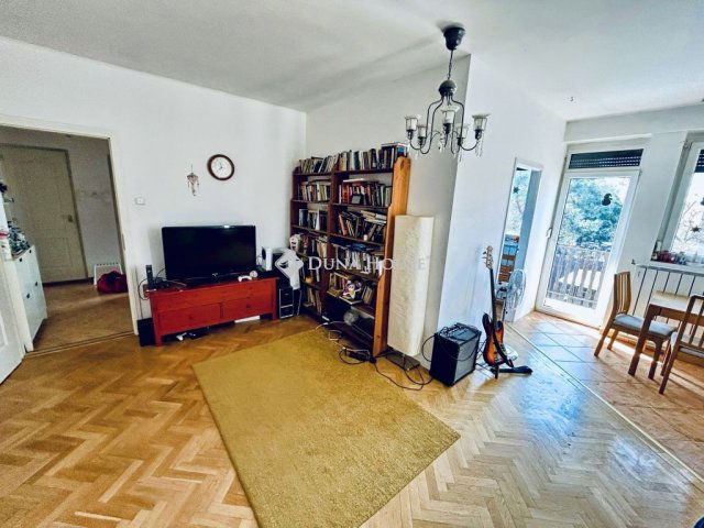 Eladó családi ház, Budapesten, IV. kerületben 215 M Ft, 7 szobás