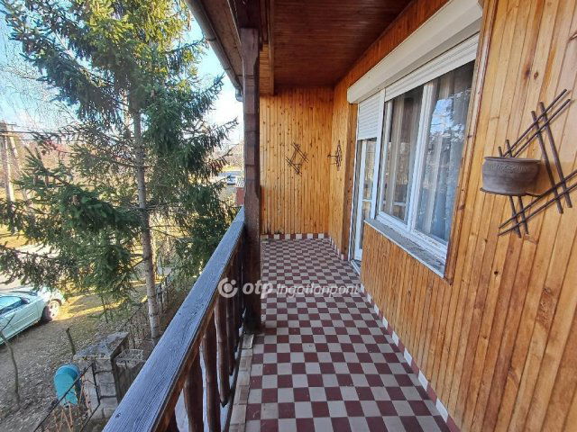 Eladó családi ház, Baktalórántházán 32.9 M Ft, 6 szobás