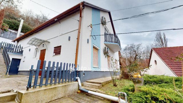 Eladó családi ház, Miskolcon 64.9 M Ft, 4 szobás