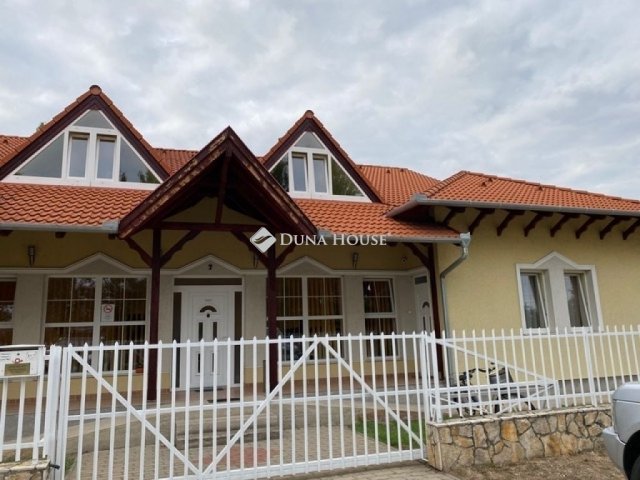 Eladó iroda, Kisteleken 135 M Ft / költözzbe.hu