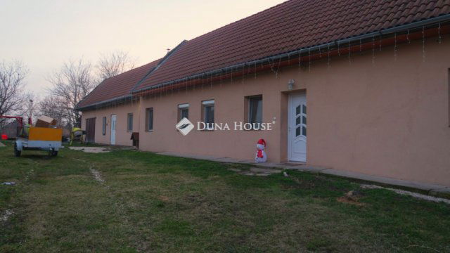 Eladó családi ház, Mocsán 45.9 M Ft, 3 szobás