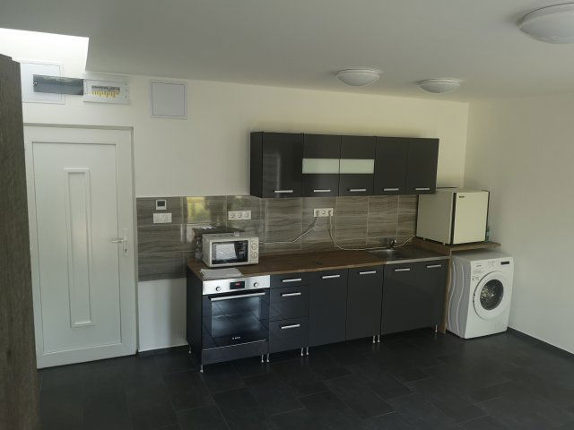 Eladó téglalakás, Fonyódon 56 M Ft, 1+1 szobás