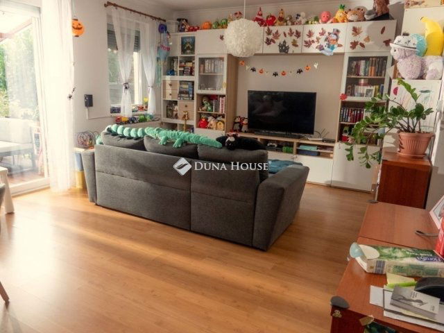 Eladó sorház, Budapesten, XVIII. kerületben 123 M Ft, 4 szobás