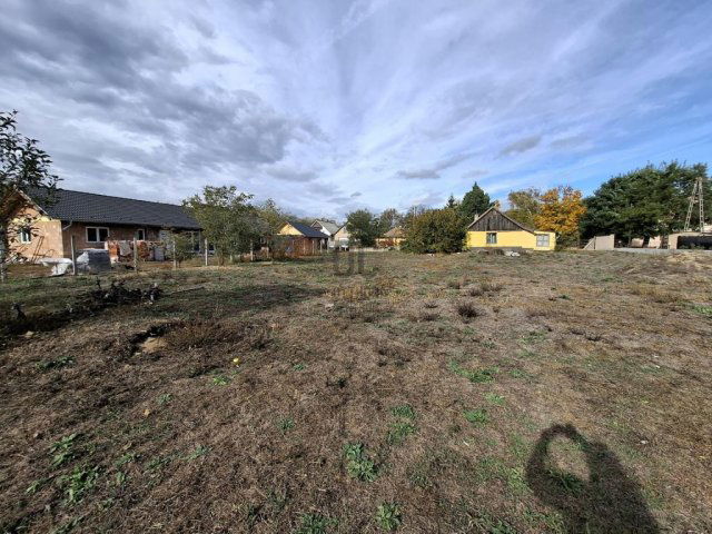 Eladó telek, Dánszentmiklóson 9.5 M Ft / költözzbe.hu