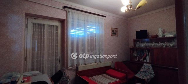 Eladó családi ház, Jászjákóhalmán 26 M Ft, 2+1 szobás