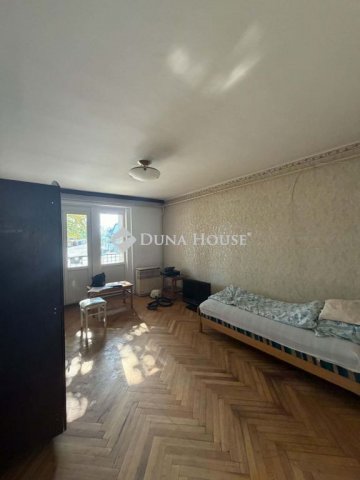 Eladó téglalakás, Kalocsán 24.5 M Ft, 2 szobás