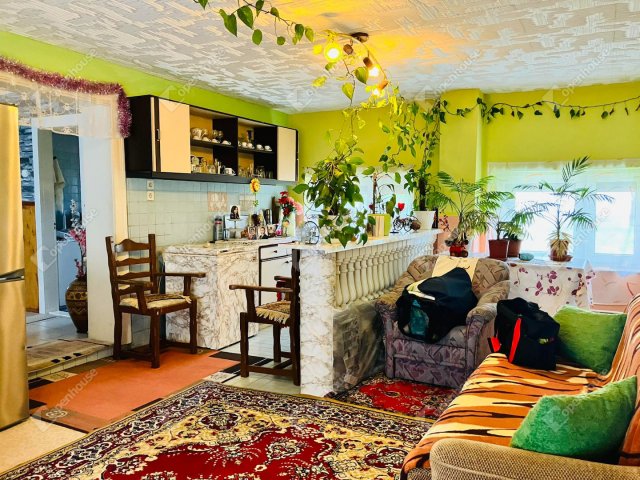 Eladó családi ház, Magyarlakon 49.9 M Ft, 4 szobás