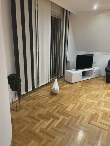 Kiadó panellakás, albérlet, Debrecenben 260 E Ft / hó, 3 szobás