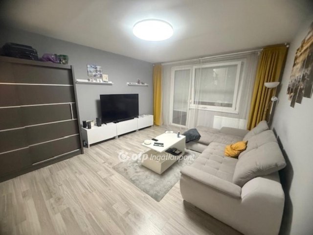 Eladó panellakás, Budapesten, XVII. kerületben 69 M Ft