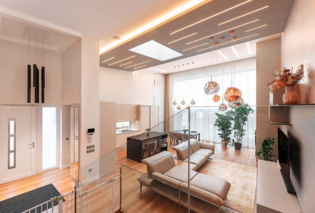 Eladó téglalakás, Debrecenben 369 M Ft, 6+2 szobás