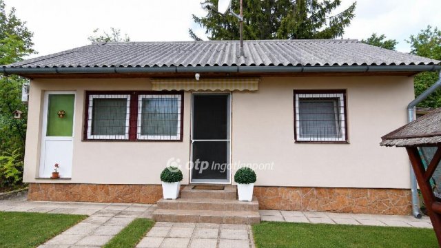 Eladó családi ház, Budapesten, XXII. kerületben 39.9 M Ft