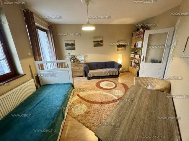 Eladó téglalakás, Gödön 89.9 M Ft, 2 szobás