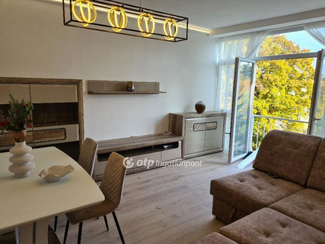 Eladó téglalakás, Budapesten, XII. kerületben 129.9 M Ft