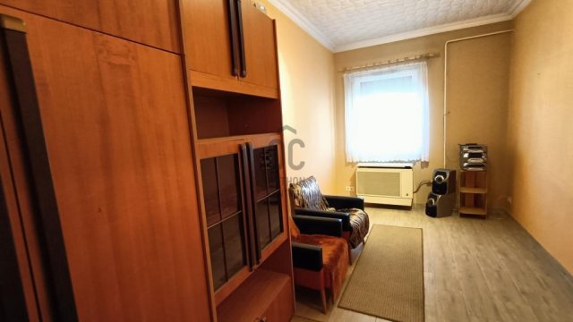 Eladó sorház, Nagykőrösön 27.5 M Ft, 2 szobás